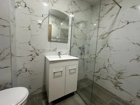 Prodaja, jednosoban stan, 43m², Zabjelo, Podgorica - image 10