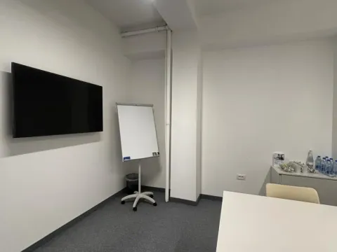 Izdavanje, poslovni prostor, 10m², Niš, Srbija - image 10