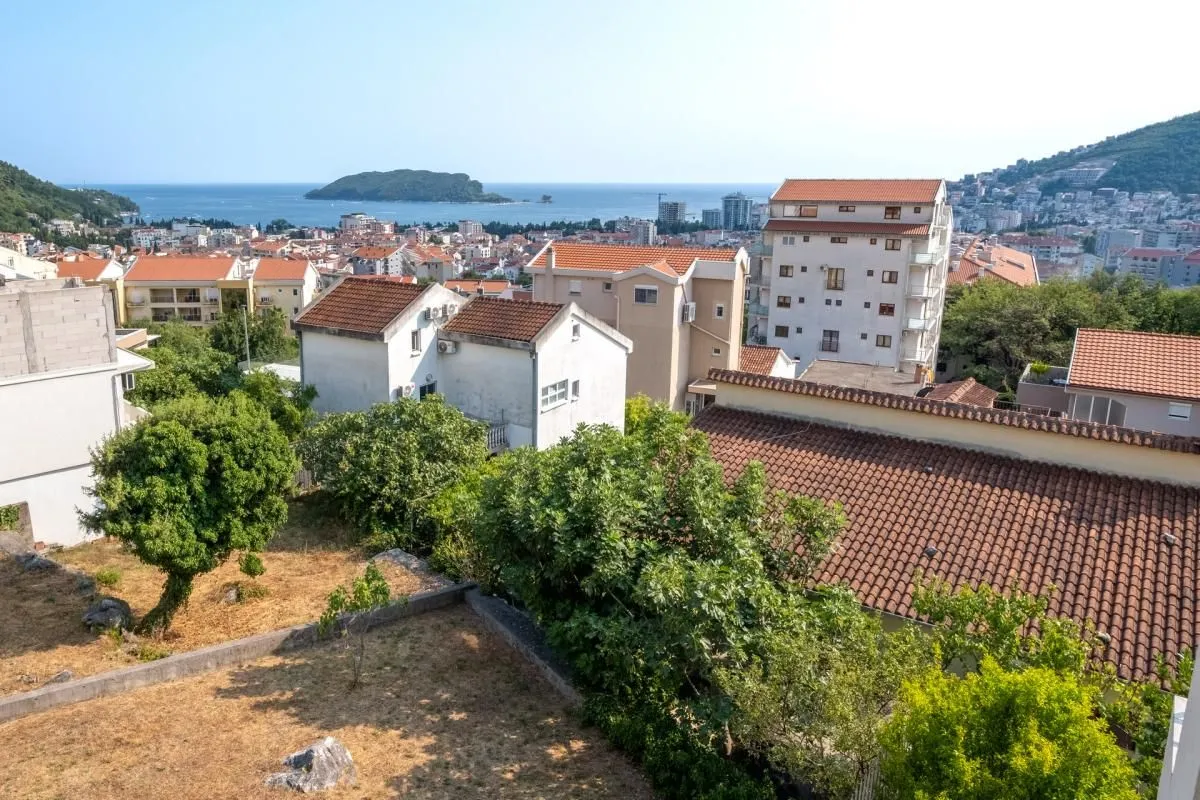 Prodaja, dvosoban stan, 76m², Budva, Crna Gora