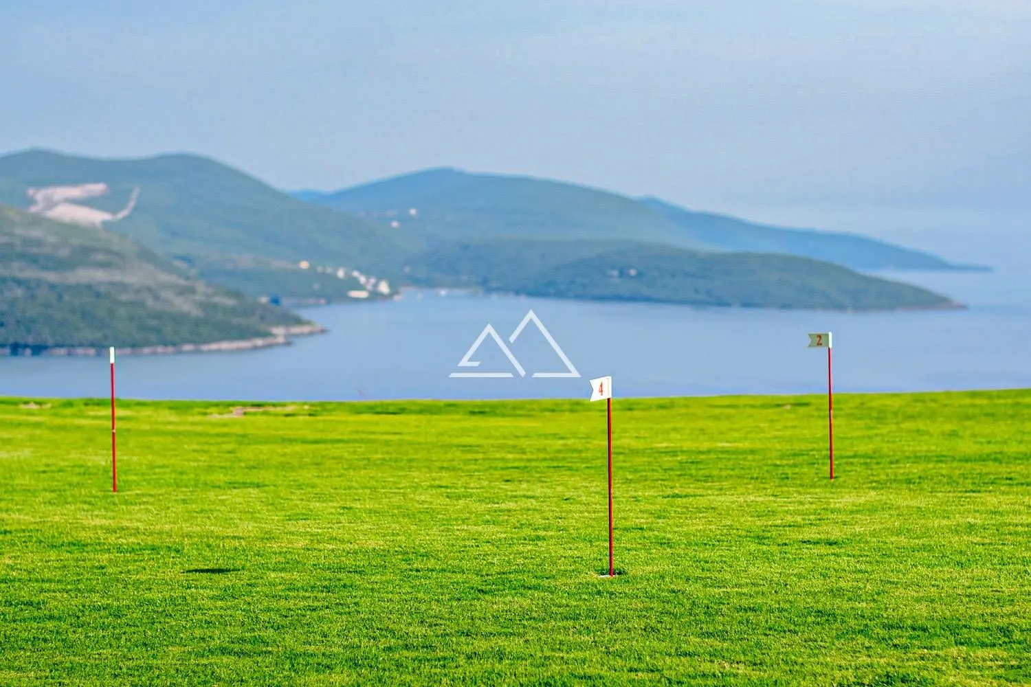 Prodaja, jednosoban stan, 70m², Luštica Bay, Tivat