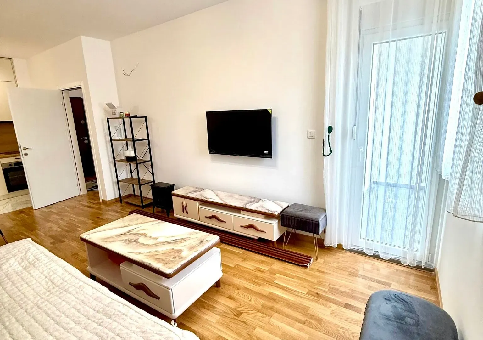 Rent, one bedroom apartment, 46m², Zagorič, Podgorica