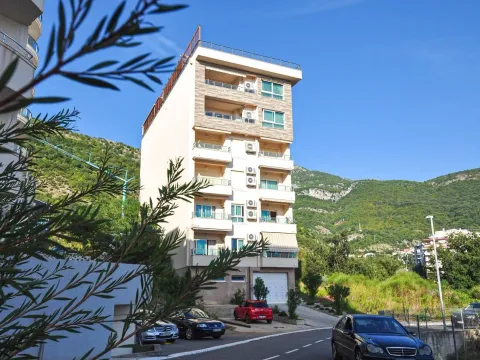 Prodaja, dvosoban stan, 115m², Bečići, Budva - image 14