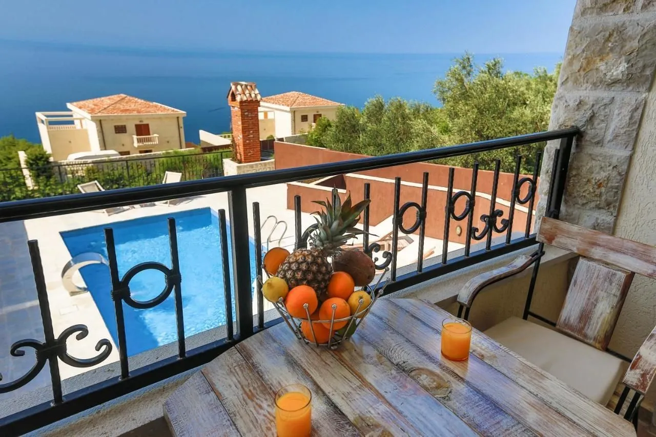 Sale, house, 135m², Reževići, Budva