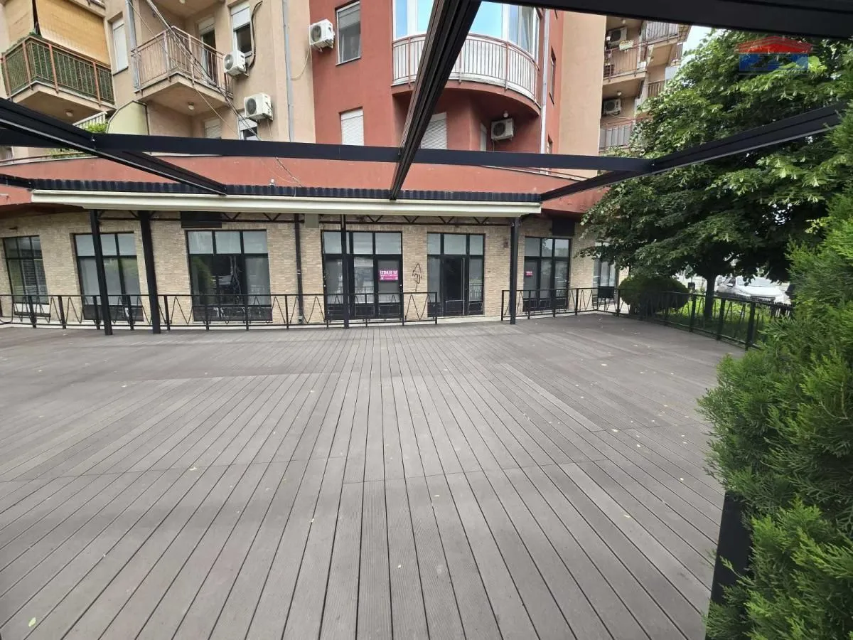 Rent, office space, 246m², Železnička Stanica, Novi Sad Sve Podlokacije