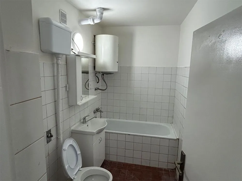 Prodaja, jednosoban stan, 41m², Novi Beograd Blok 61, Novi Beograd Sve Podlokacije