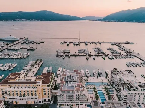 Prodaja, jednosoban stan, 68m², Tivat, Crna Gora - image 15