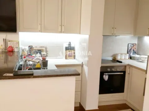 Prodaja, trosoban stan, 87m², Crveni Krst, Beograd - image 9