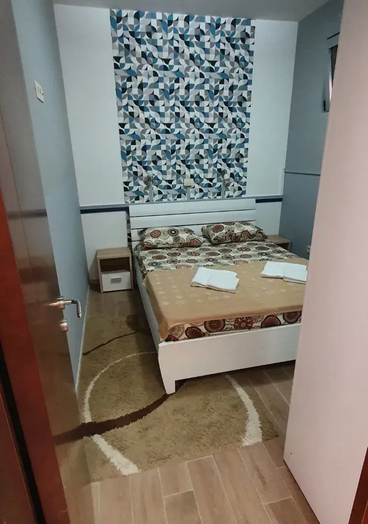 Izdavanje, jednosoban stan, 50m², Kumbor, Herceg Novi