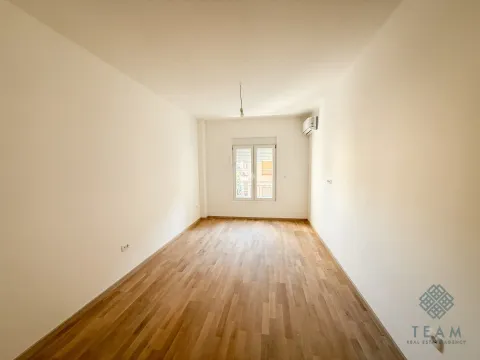 Prodaja, jednosoban stan, 57m², Momišići, Podgorica - image 4