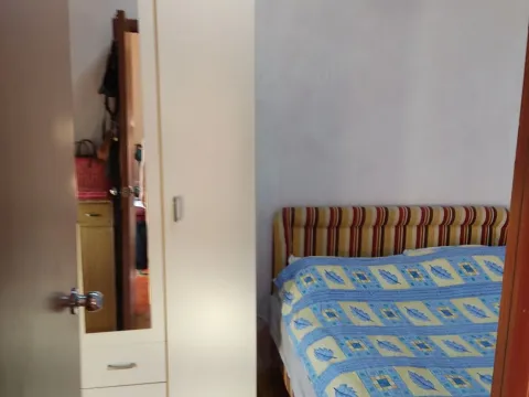 Izdavanje, jednosoban stan, 40m², Dalmatinska ulica, Podgorica - image 6