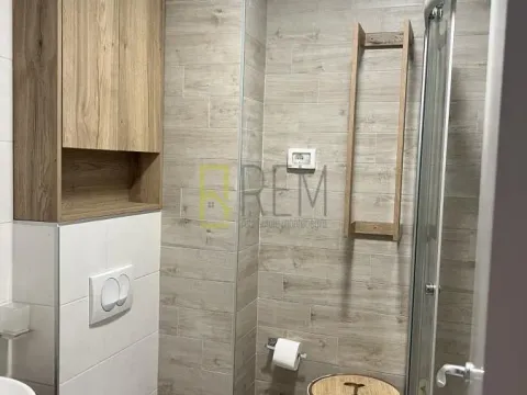 Prodaja, jednosoban stan, 46m², Podgorica, Crna Gora - image 9