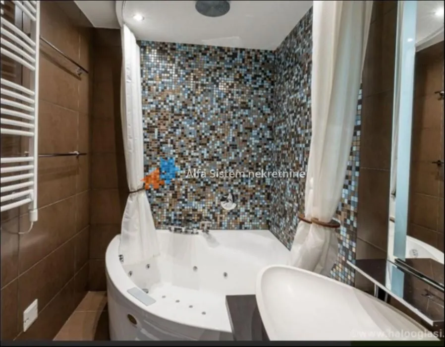 Rent, four bedroom apartment, 87m², Stari Grad, Beograd