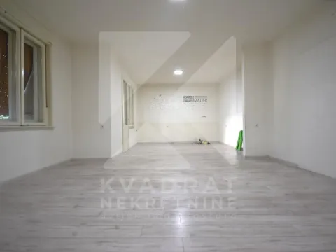Rent, two bedroom apartment, 85m², Centar, Podgorica - image 3