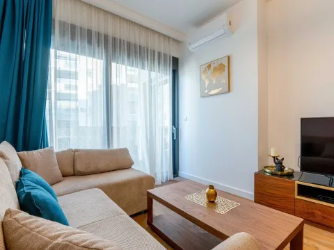 Prodaja, jednosoban stan, 65m², Centar, Bar - image 8