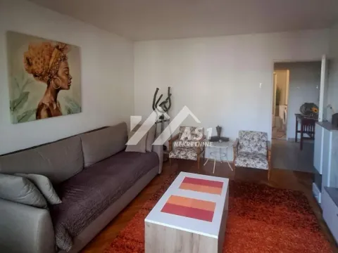 Rent, one bedroom apartment, 54m², Bulevar Oslobodjenja, Novi Sad Sve Podlokacije