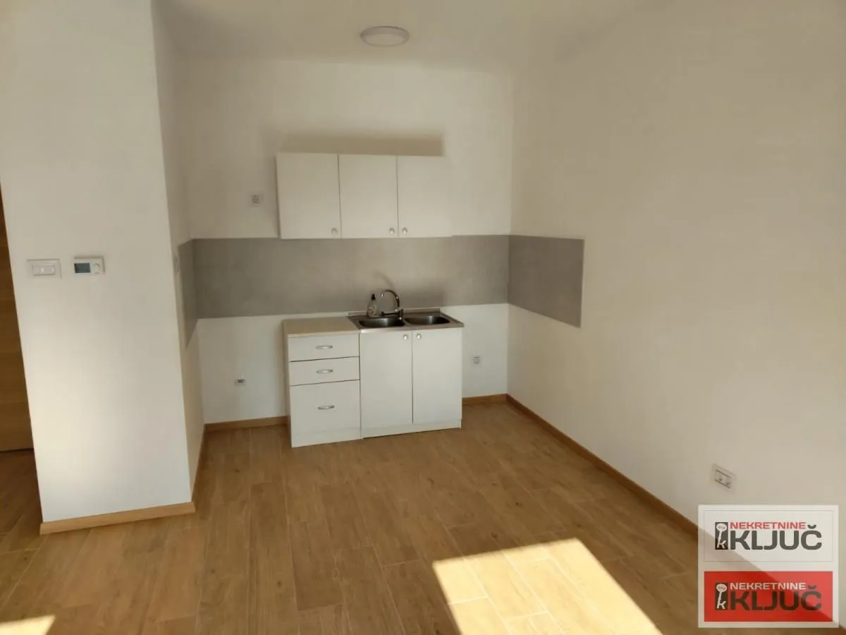 Izdavanje, jednosoban stan, 38m², Telep, Novi Sad Sve Podlokacije
