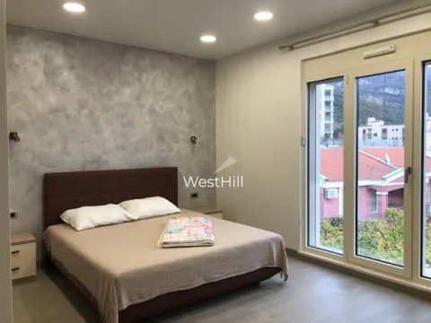 Sale, house, 400m², Bečići, Budva - image 11