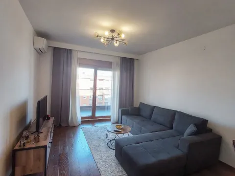 Rent, one bedroom apartment, 49m², Master Kvart, Podgorica - image 8
