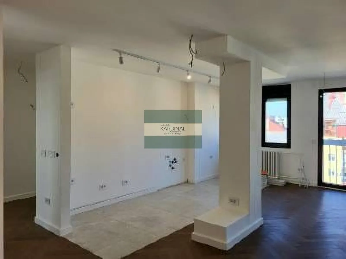 Prodaja, četvorosoban stan, 144m², Liman 3, Novi Sad Sve Podlokacije
