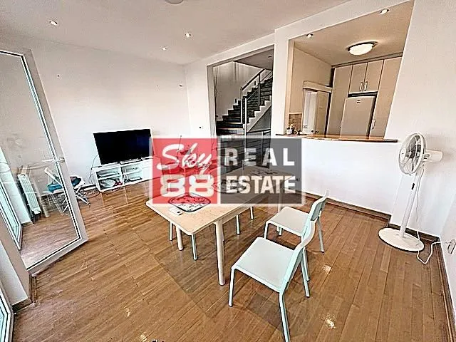 Rent, house, 210m², Savski Venac, Beograd