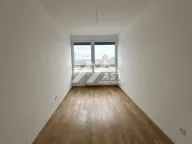 Izdavanje, četvorosoban stan, 117m², Centar, Novi Sad - image 5