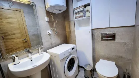 Rent, two bedroom apartment, 60m², Bečići, Budva - image 18