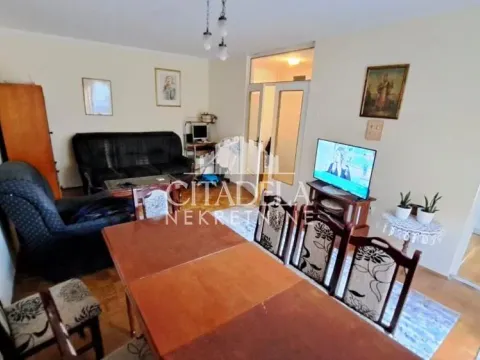 Prodaja, trosoban stan, 76m², Novi Beograd Blok 63, Novi Beograd Sve Podlokacije - image 5