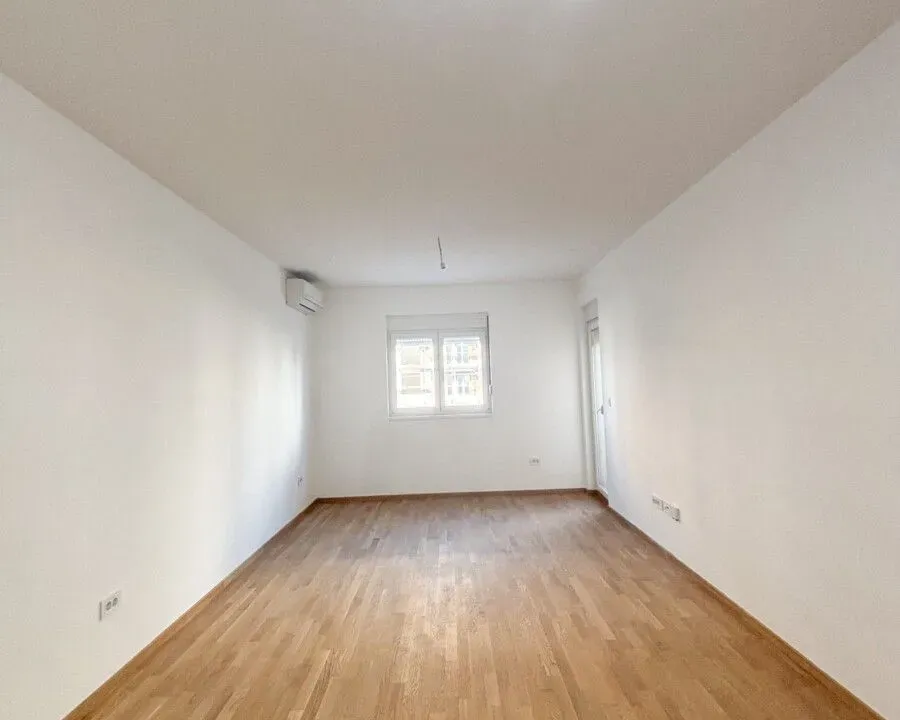Prodaja, jednosoban stan, 46m², Stari Aerodrom, Podgorica
