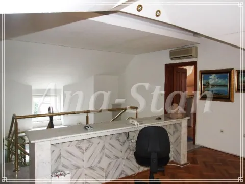Rent, office space, 250m², Zemun Sve Podlokacije, Beograd - image 17