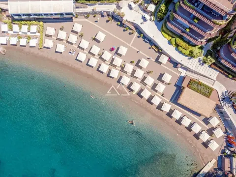 Prodaja, dvosoban stan, 125m², Centar, Budva - image 13