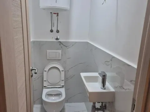 Izdavanje, jednosoban stan, 60m², Rafailovići, Budva - image 25