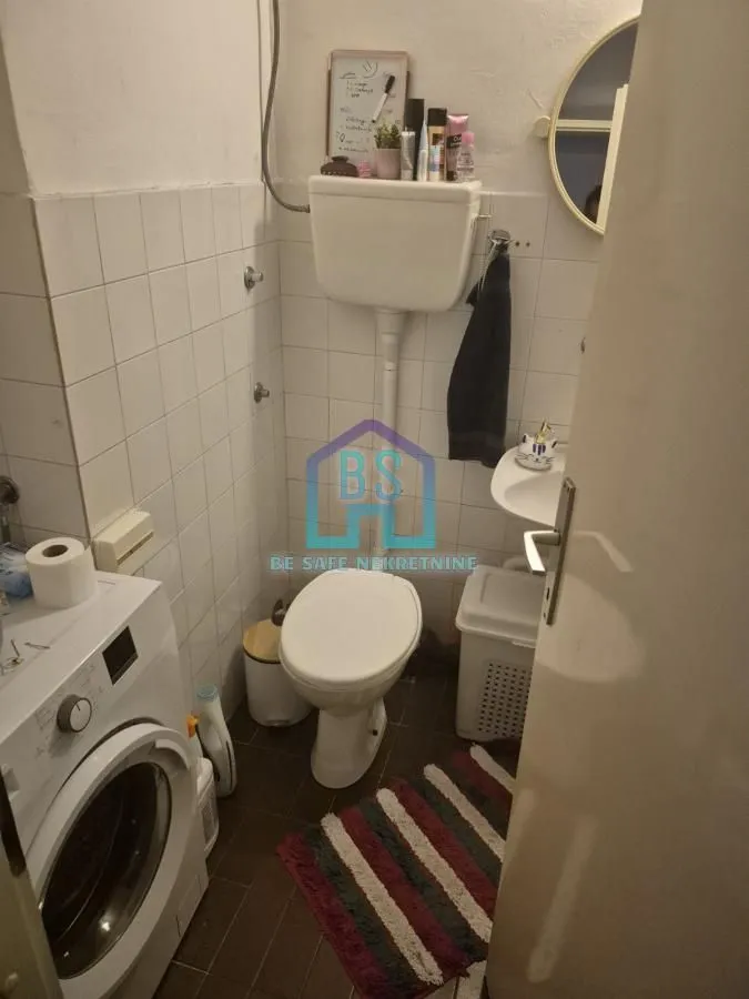 Prodaja, dvosoban stan, 60m², Novo naselje, Novi Sad