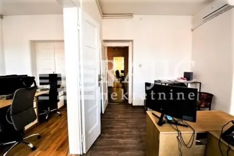 Izdavanje, četvorosoban stan, 125m², Stari Grad, Beograd - image 5