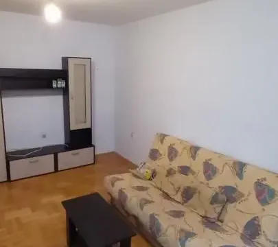 Rent, one bedroom apartment, 40m², Centar, Niš