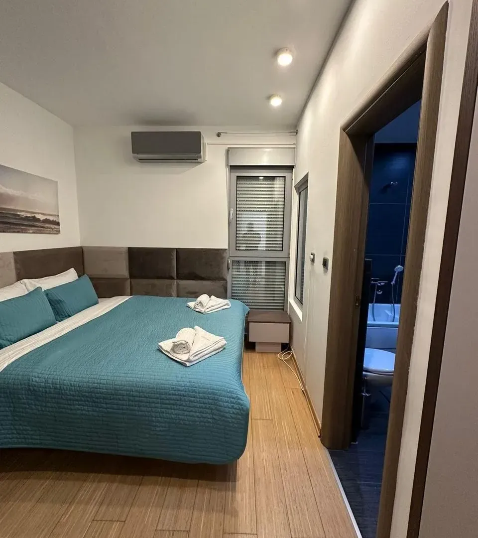 Rent, one bedroom apartment, 57m², Pržno, Budva