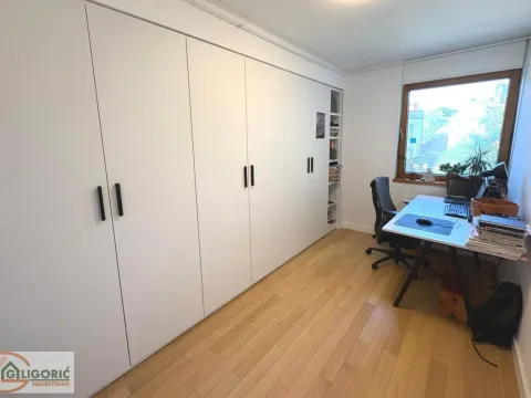 Sale, three bedroom apartment, 86m², Stari Grad, Beograd - image 12