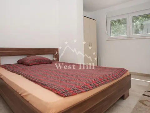 Prodaja, kuća, 400m², Perazića do, Budva - image 52