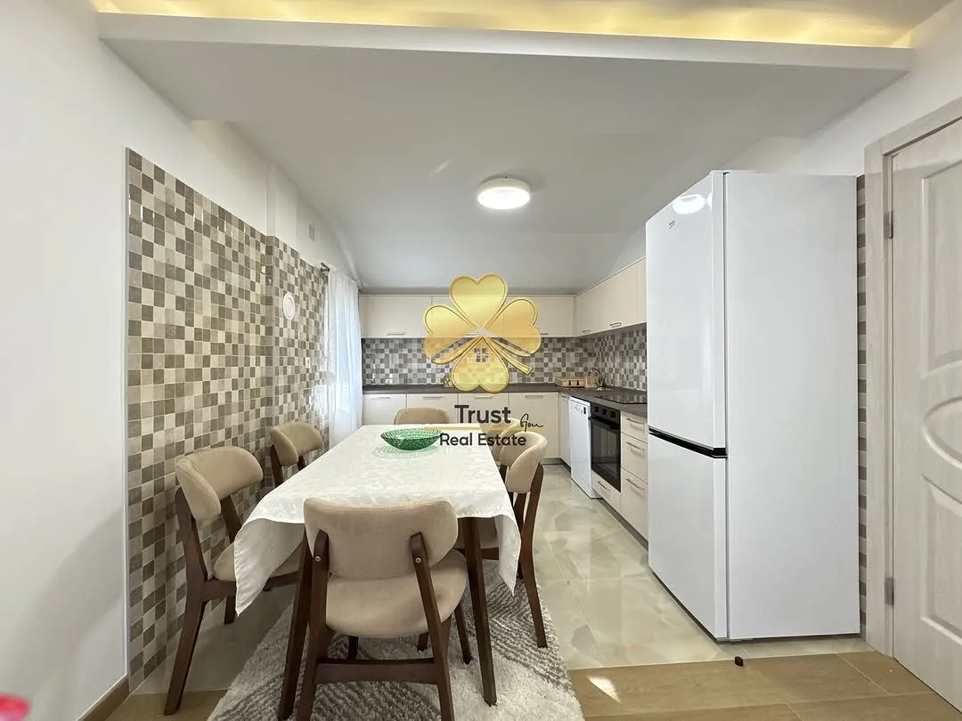 Rent, house, 120m², Doljani, Podgorica