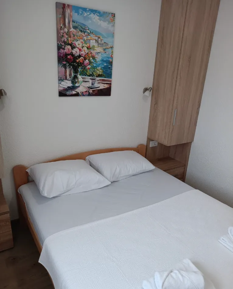Rent, two bedroom apartment, 52m², Solila, Tivat