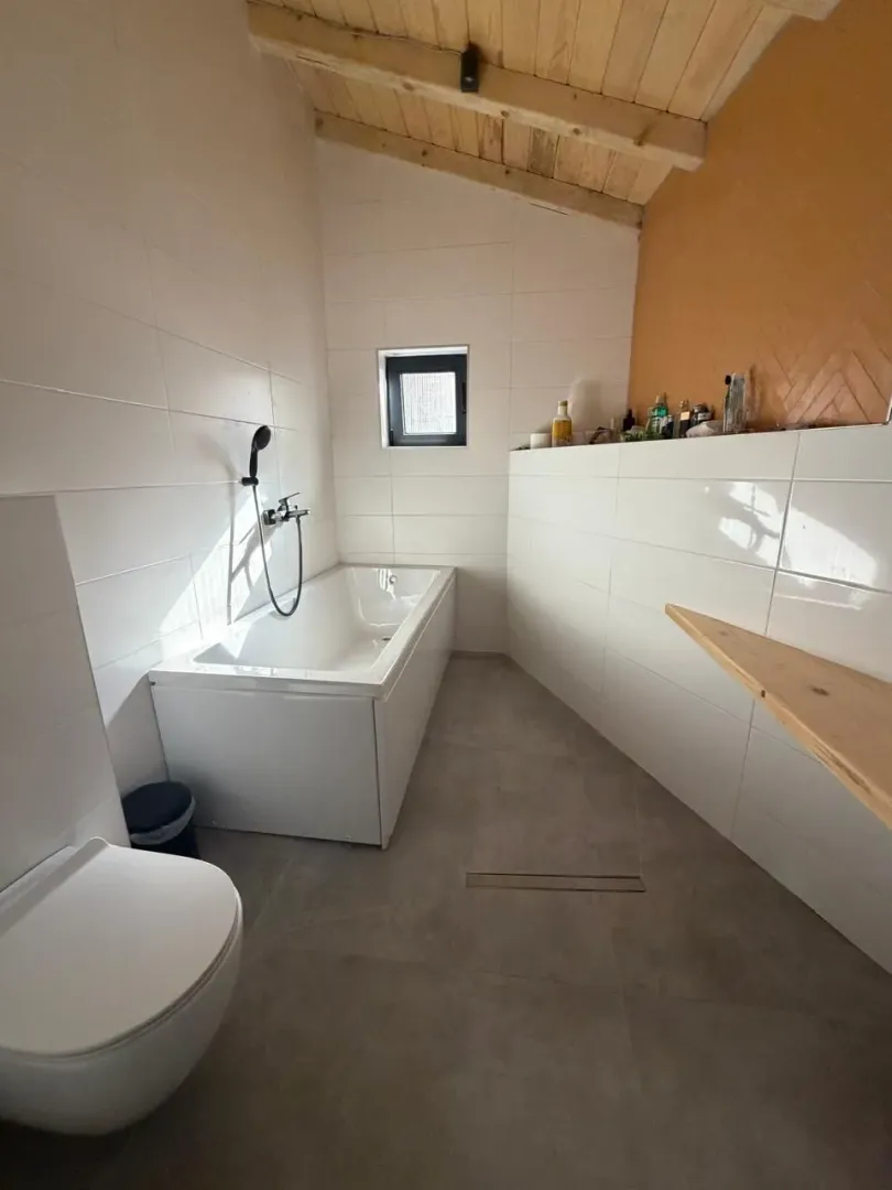 Sale, house, 210m², Markovići, Budva