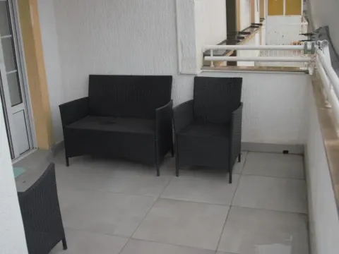Izdavanje, stan, 117m², Senjak, Beograd - image 15