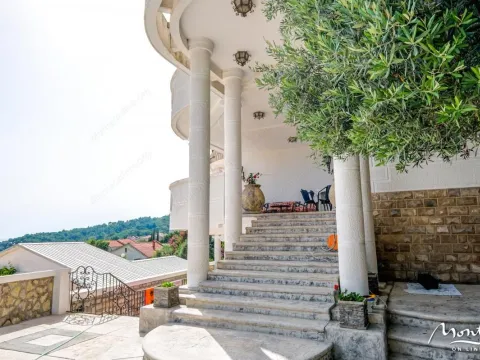 Prodaja, kuća, 560m², Petrovac, Budva - image 65