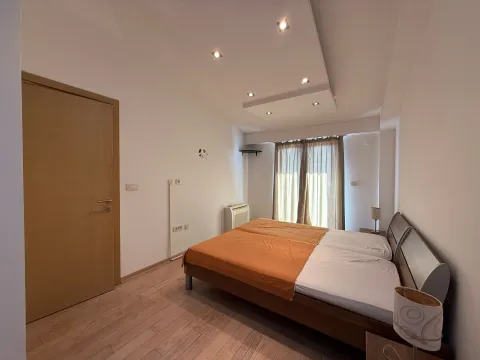 Prodaja, trosoban stan, 120m², Podgorica, Crna Gora - image 6