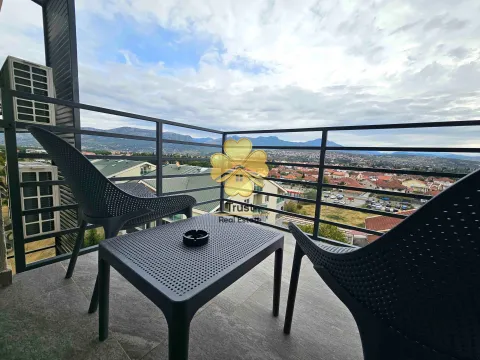 Izdavanje, jednosoban stan, 45m², Gorica C, Podgorica