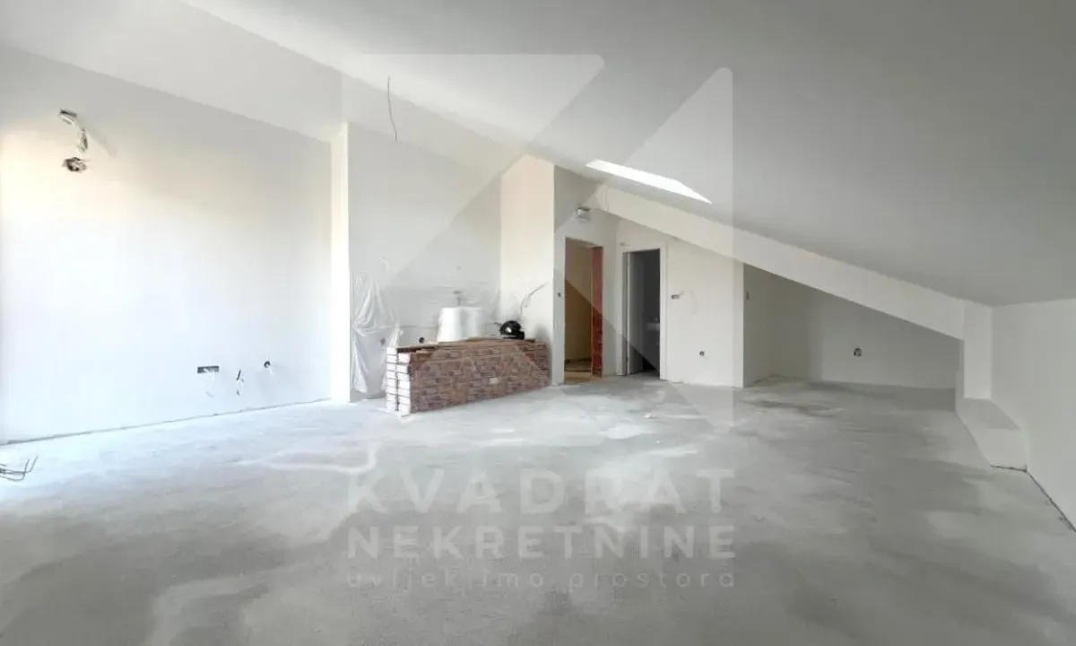 Prodaja, garsonjera, 33m², Zagorič, Podgorica