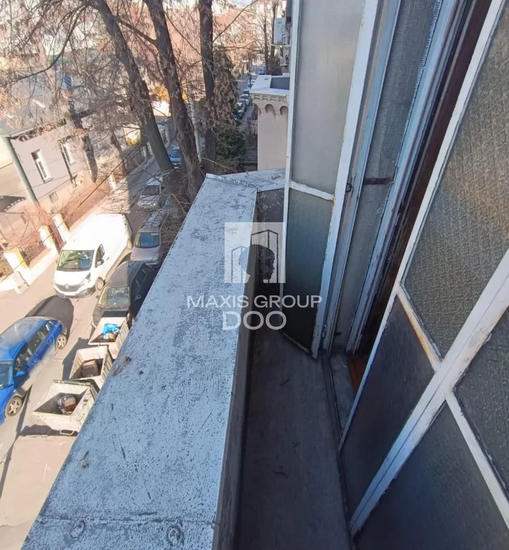 Sale, three bedroom apartment, 96m², Kalenić Pijaca, Vračar Sve Podlokacije