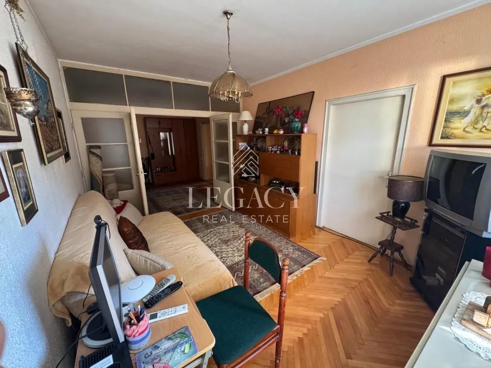 Rent, three bedroom apartment, 84m², Centar, Kruševac