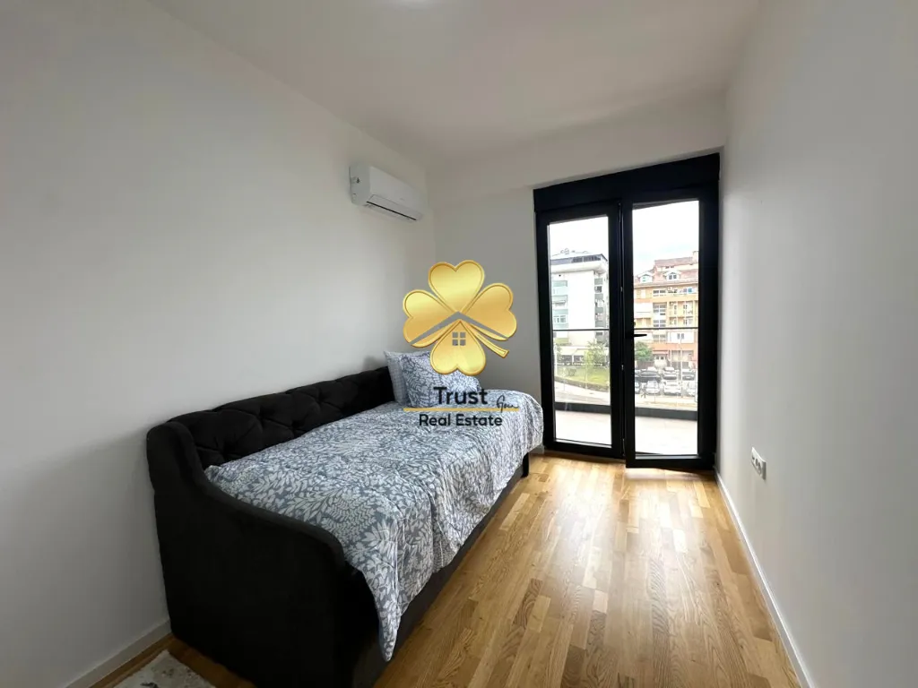 Rent, two bedroom apartment, 65m², Stari Aerodrom, Podgorica