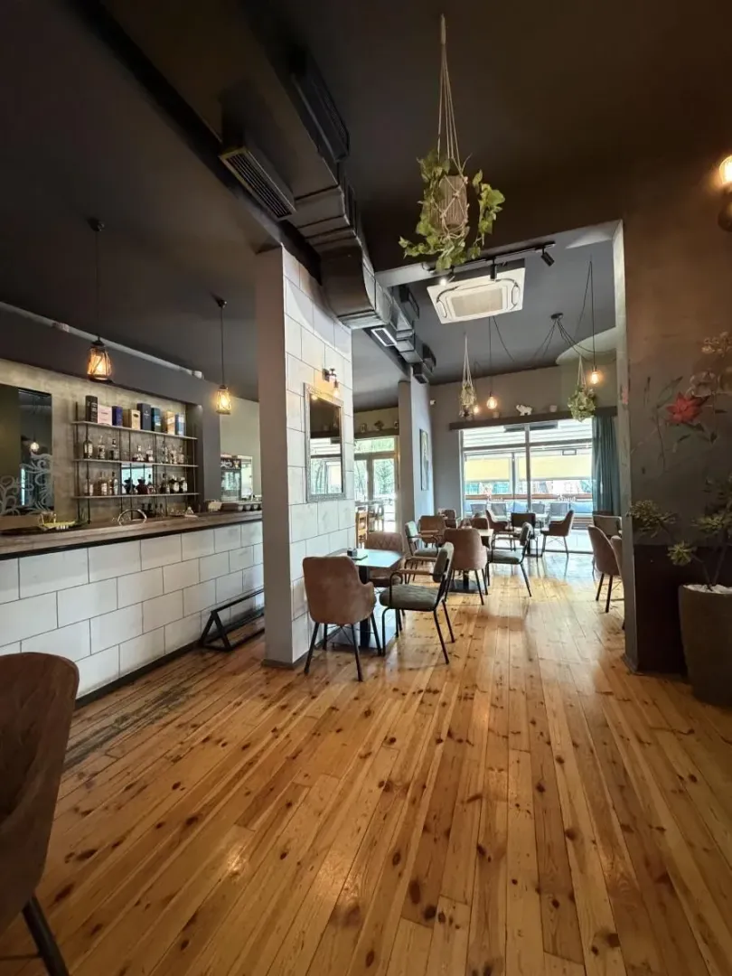 Rent, office space, 198m², Tološka šuma, Podgorica