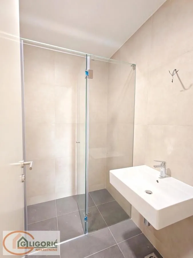 Rent, office space, 103m², Lion, Zvezdara Sve Podlokacije